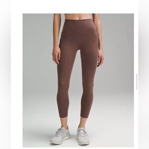 Wunder Train High-Rise Tight with Pockets